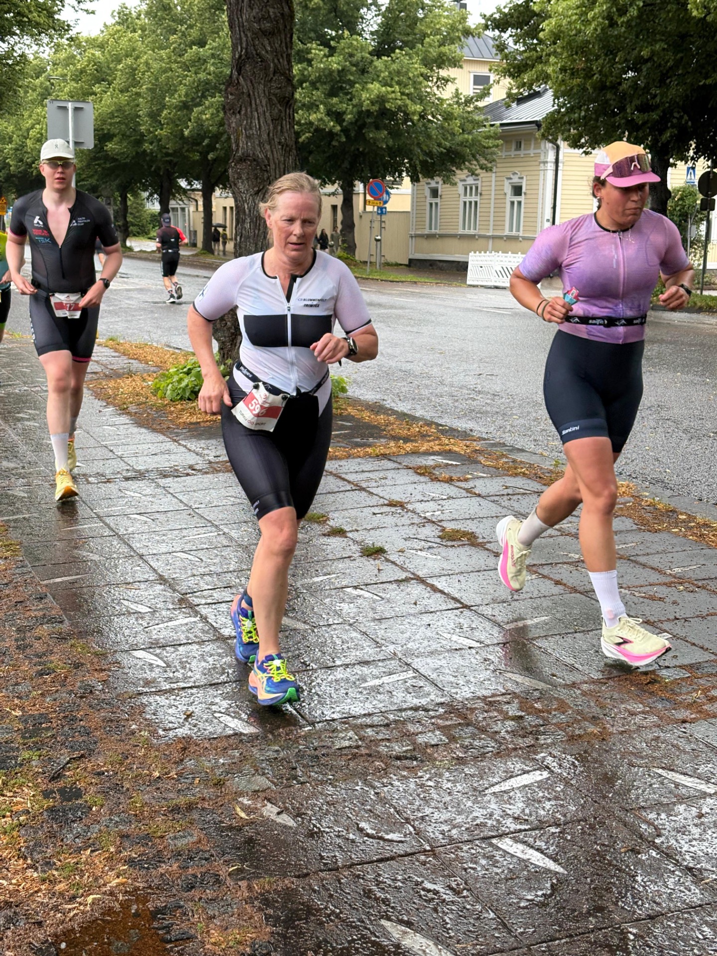 Riikka nappasi tämän kuvan . Ette halua tietää mitä juuri tuolloin ajattelin